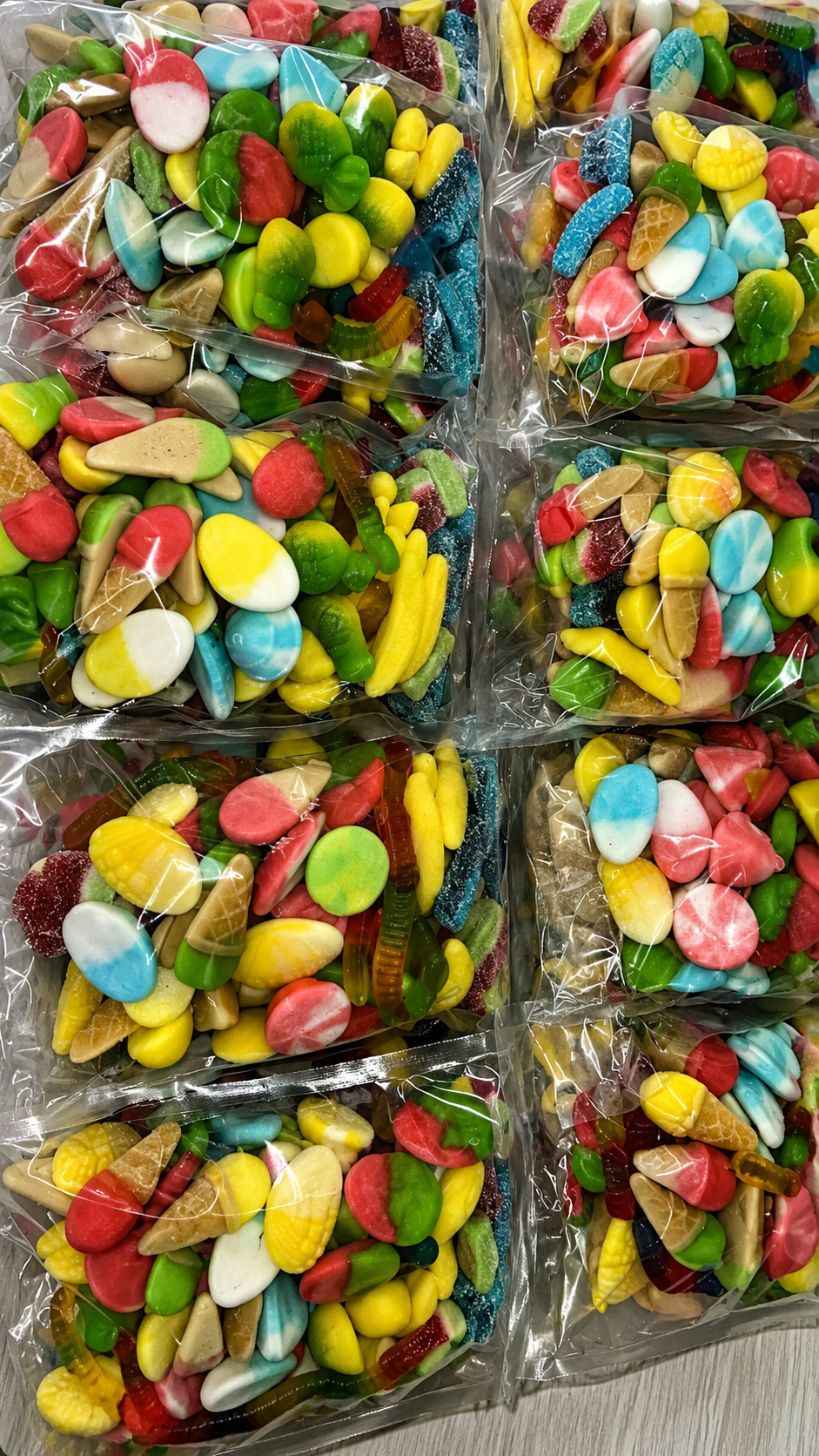 Mix gummies